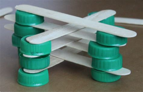 Sugestões de jogos que podem ser confeccionados com material reciclado e tornam o aprendizado da matemática muito mais divertido e eficaz. Colección de juegos: Juegos con tapas o chapas de botellas ...