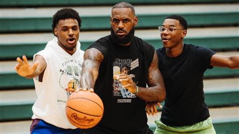 How Old Are Lebron Jamess Sons Bronny James And Bryce James Arent