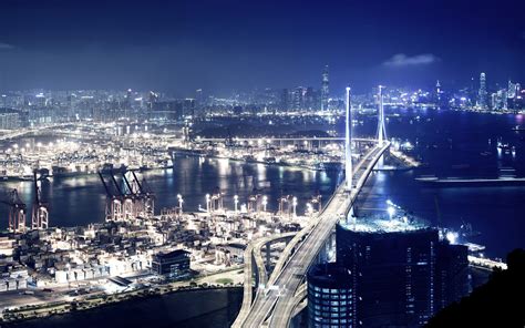Wallpaper Cityscape Hongkong Malam Refleksi Kendaraan Kaki
