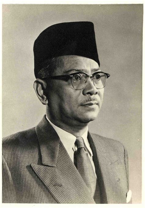 The residency exhibition area used to be tunku's residence and office from 1956 to 1970 when he was the chief minister of the federation of. Tunku Abdul Rahman speech at the 1st Muslim Summit 1969