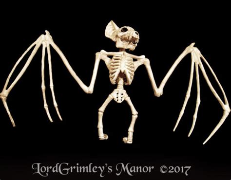 New 2017 Bonez Large Hanging Vampire Bat Skeleton Halloween Prop