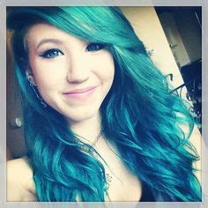 Blue hair does not naturally occur in human hair pigmentation, although the hair of some animals (such as dog coats) is described as blue. 1000+ images about KALEL on Pinterest | Kittens, Her hair ...