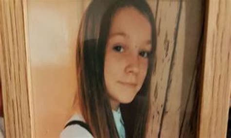 Police Search For 14 Year Old Girl Who Has Been Missing Overnight Flipboard