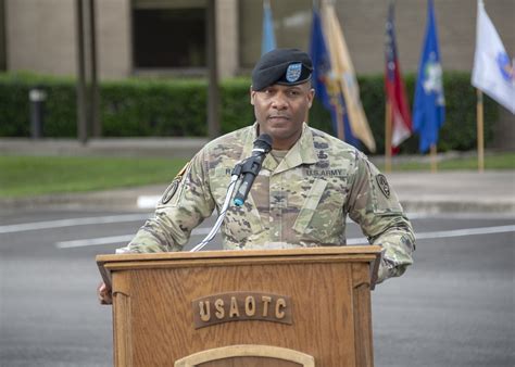 Us Army Operational Test Command Welcomes New Commander Article