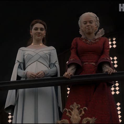 Rhaenyra Targaryen And Alicent Hightower In 2022 Reign Fashion Fantasy