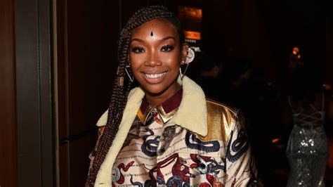 Twitter Detectives Can Now Rest Brandy Has Addressed Rumors That Her