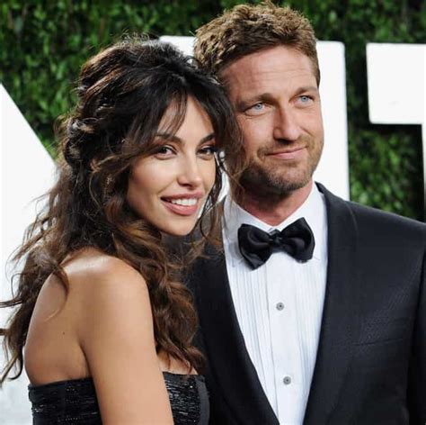 who has gerard butler dated his dating history with photos
