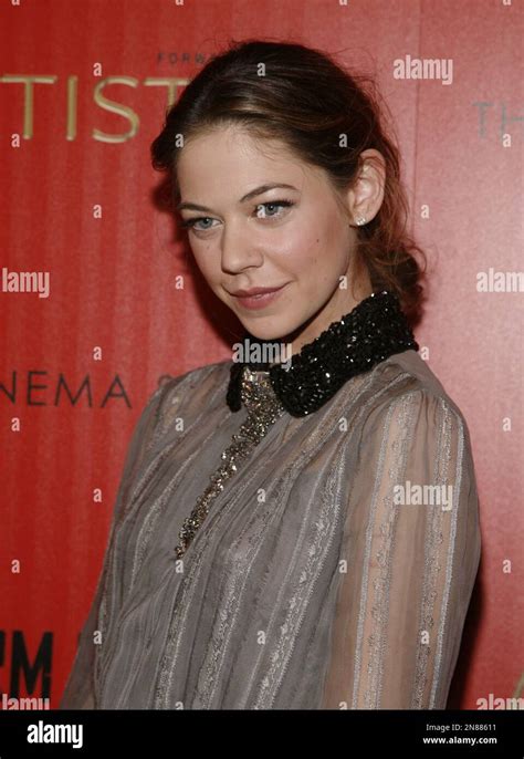 Actress Analeigh Tipton Attends The Warm Bodies Premiere At The Landmark Sunshine Cinema On