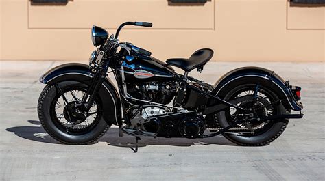 1941 Harley Davidson Knucklehead Is A Black Speck Of American