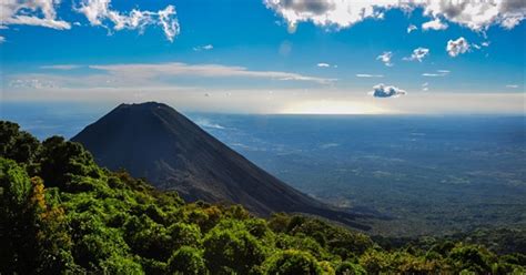 Lonely Planets Top Experiences And Sights In El Salvador
