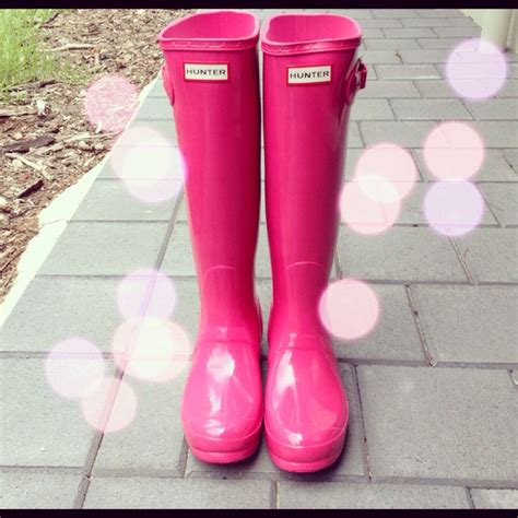 Pink Hunter Rain Boots In Bright Cerise Pink Hunter Rain Boots
