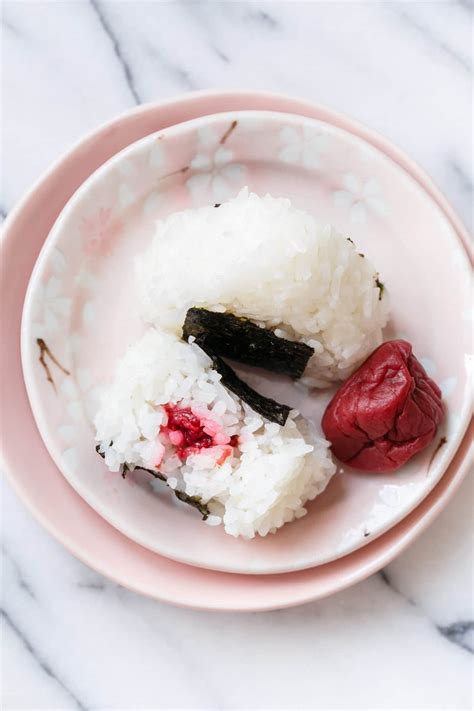 I'll try to keep this guide short and feedback is appreciated. Umeboshi Onigiri (Rice Balls with Japanese Salt Plums) | Love and Olive Oil