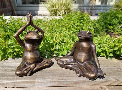 Pair Of Bronze Frogs Meditating Frogs Garden Ornaments