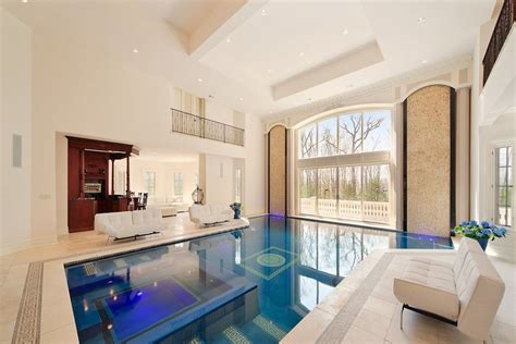 Luxury New Jersey Mansion With A Swimming Pool In The Living Room