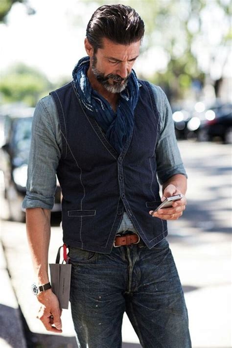 Stylish Appearance Casual Fall Work Outfits For Men Over 50 08