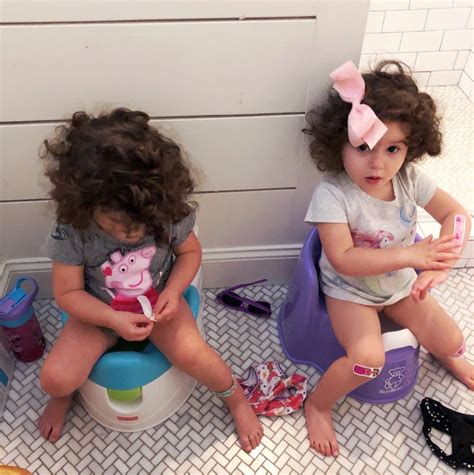 Potty Training Tips From A Pediatric Nursemama Of Twins Twinsie Tips