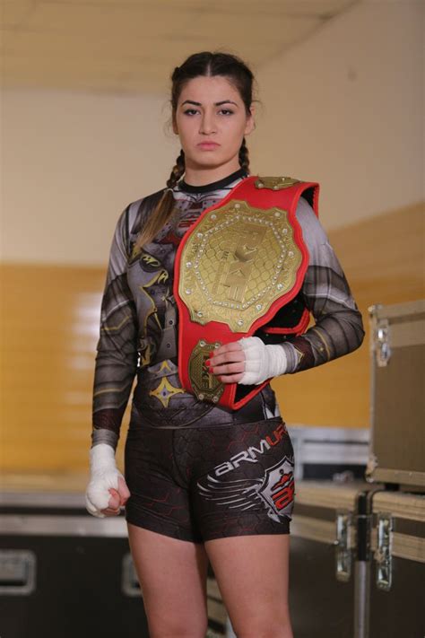 Hannah goldy, with official sherdog mixed martial arts stats, photos, videos, and more for the strawweight fighter from. Diana Belbiţă, concurentă în emisiunea "Ferma", e ...