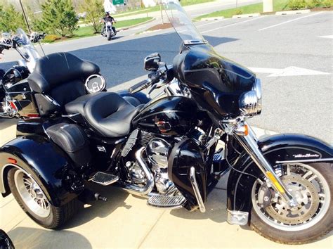 Harley Flhtcutg Tri Glide Ultra Classic motorcycles for ...
