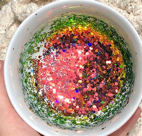 Chameleon Glitters And Color Shift Glitters That Are Perfect To Use For