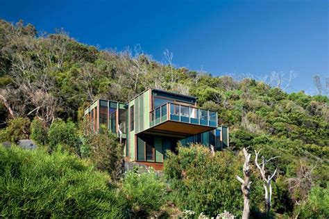 Treehouse Perched On A Forested Hillside2 Beach House Design Tree