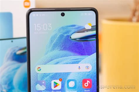 Xiaomi Redmi Note 12 Pro Review Design Build Quality Handling