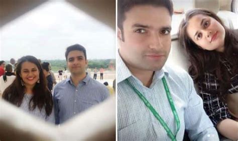 ias couple tina dabi and aamir ul shafi look adorable as they strike a pose together for a