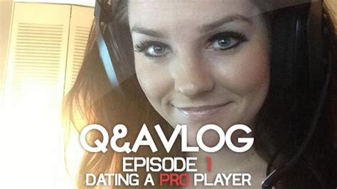 Qanda Vlog Episode 1 Dating A Pro Gamer Feat Spaaammantha Youtube