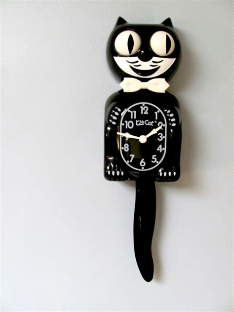 Vintage Cat Clock Want And Of Course Its Vintage Its Felix I