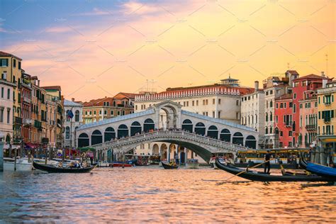 Rialto Bridge In Venice Italy Containing Venice Italy And Rialto