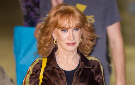 Kathy Griffin Reveals She S Now Cancer Free Following Surgery