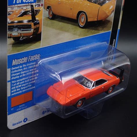 2023 Johnny Lightning 1969 Dodge Charger Daytona Muscle Cars Usa Rel 3