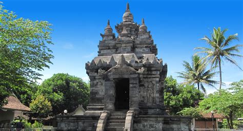 Pawon Temple Yogyakarta Places Of Interest Central Java