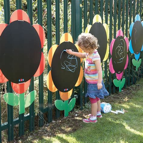 Outdoor Mark Making Chalkboard Daisies 5pk Outdoor Kids Play Area