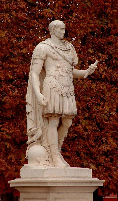 Júlio César Estátua No Jardins Das Tulherias Paris Statue Rome