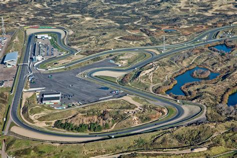 Please note that we are best contacted by email and monitor enquiries every day of the week. Wat staat F1-race in Zandvoort nog in de weg? | Foto | AD.nl