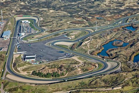 Zandvoort is natuurlijk wel een legendarische naam. Wat staat F1-race in Zandvoort nog in de weg? | Foto | AD.nl