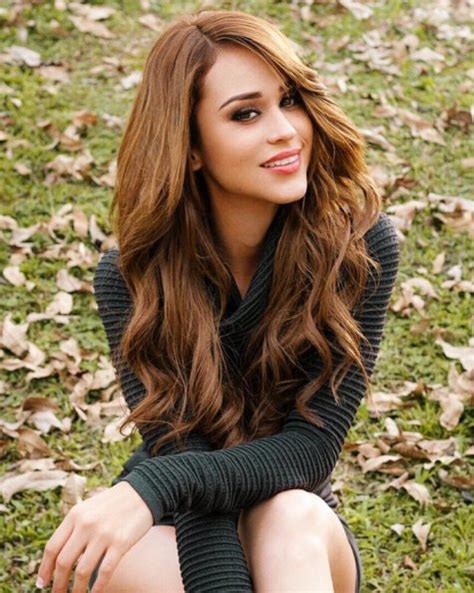 meet yanet garcia the gorgeous weather girl from mexico who has taken the internet by storm