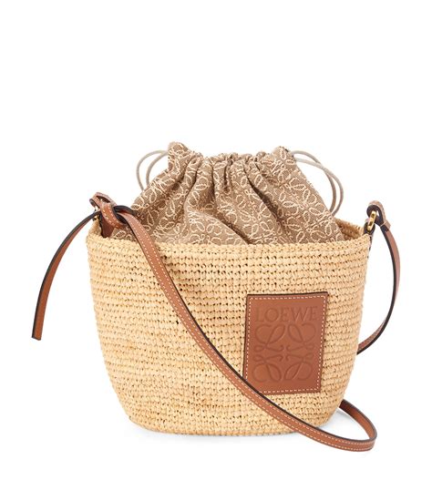 Anagram Pochette Basket Bag