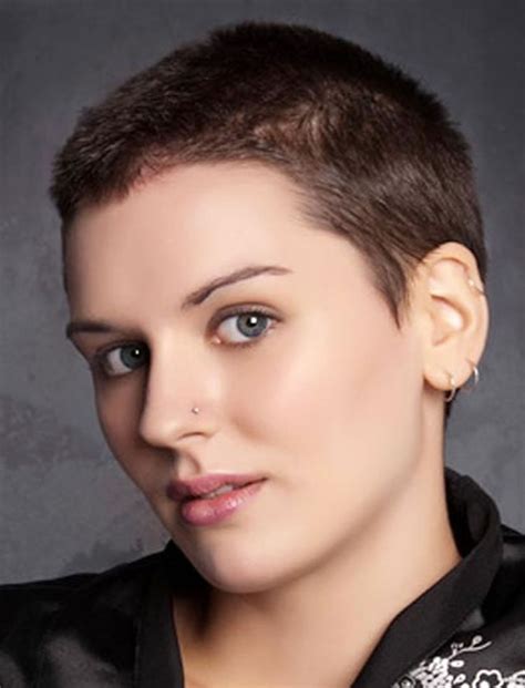 Classy Very Short Pixie Hairstyles For Round Faces Hairstyles