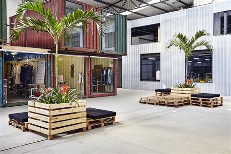 42 Repurposed Containers Inside A Warehouse Reshape Rios Fashion Scene