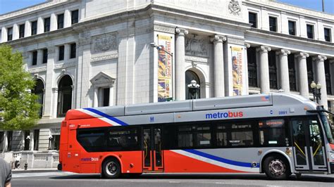 Dc Buses Now Get Jump On Traffic At 6 Intersections In Northwest Nbc4