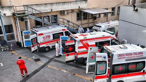 Incidente A Chiavari Tra Uno Scooter E Un Auto Due Ragazzi Di E