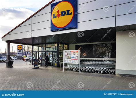 Entrance Of The Lidl Store Editorial Photo Image Of Exterior 143227431
