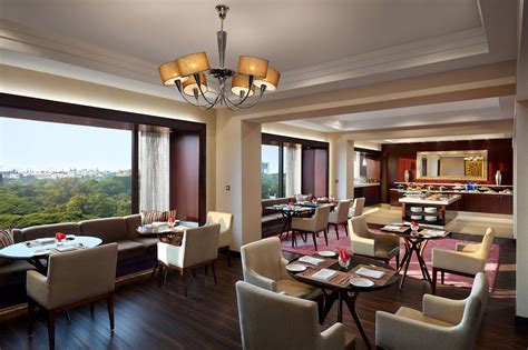 Jw Marriott Hotel Bengaluru Hotel Reviews Photos Rate Comparison