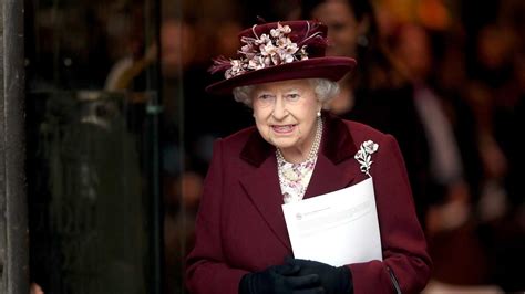 Trooping The Colour Why Does Queen Elizabeth Ii Have Two Birthdays