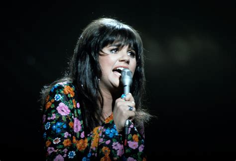 ‘the Last Of Us Gives Linda Ronstadt Song ‘long Long Time New Life