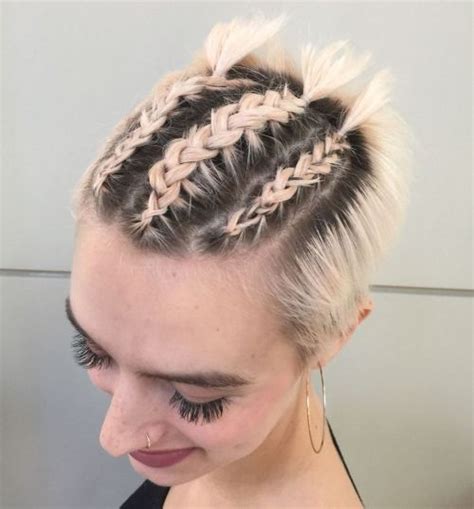 These cornrow styles can be simple, natural, classic, modern, sexy, big, small and just about everything in between. 40 Gorgeous Braided Hairstyles for Short Hair - Tutorials ...