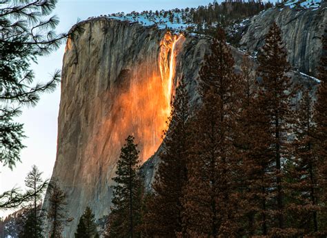 Firefall Returns To Yosemite National Park This Month