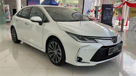 17.71 lakh for g diesel and goes up to rs. Toyota Altis 2019 Malaysia Goyang Honda Civic - YouTube