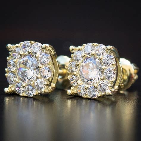 14k Gold Round Diamond Cluster Stud Earrings